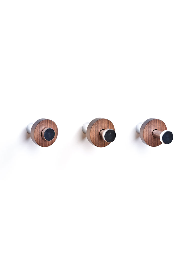 D-TEC | EASY WOOD coat hooks | walnut/chrome-plated steel | 514-cn